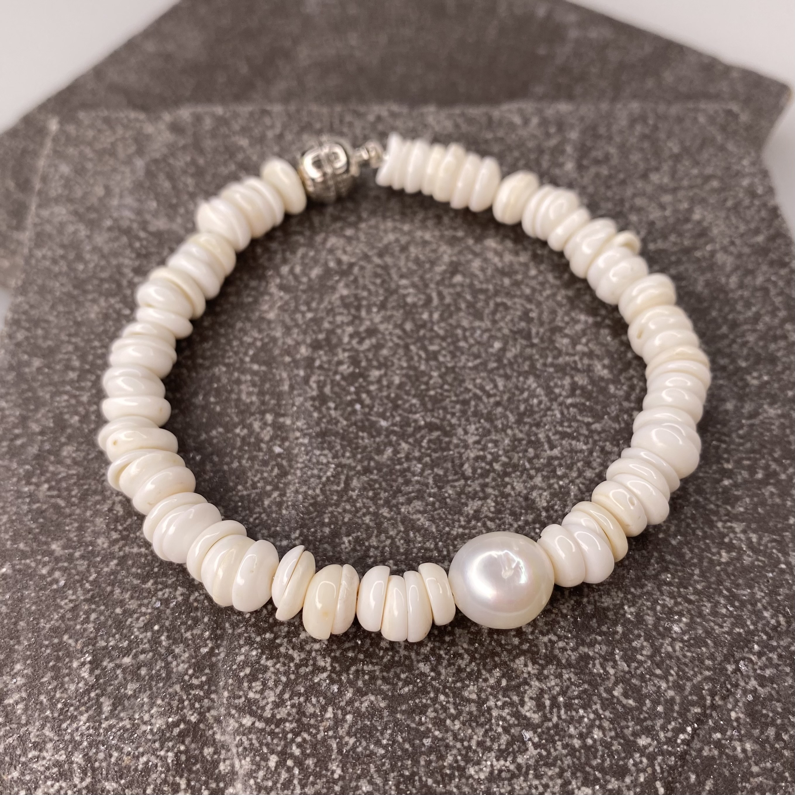 A0158L